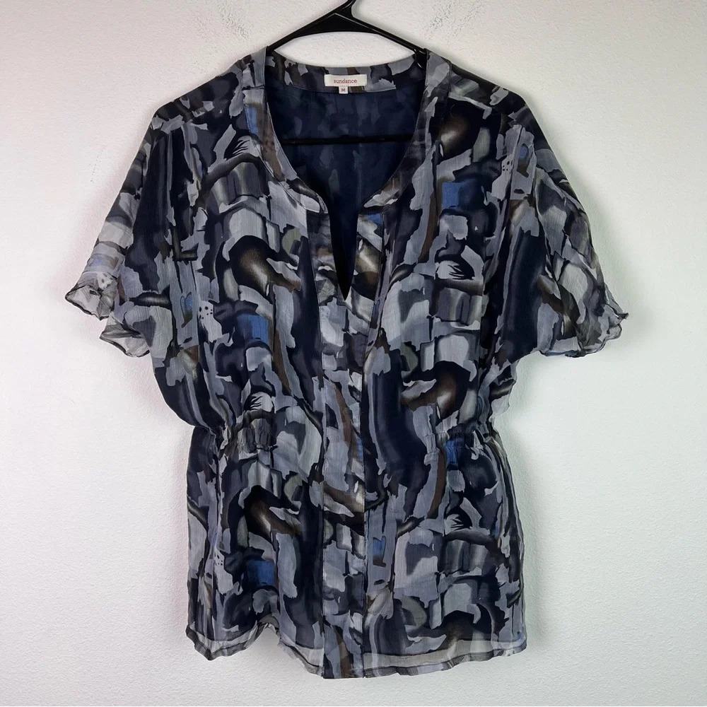 Sundance 100% Silk Blouse Top Size Medium Contemporary Geometric Print Artsy